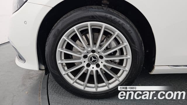 Mercedes-Benz E-класс W213 Exclusive, 2023 все фото