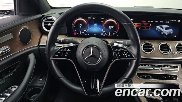 Mercedes-Benz E-класс W213 Exclusive, 2023 13