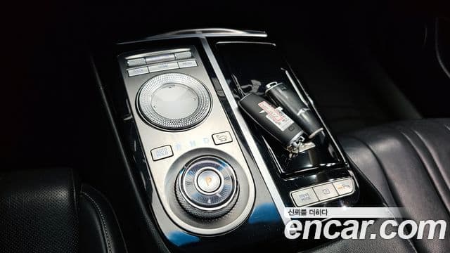 Genesis G80 (RG3) бензин 2.5 турбо AWD, 2021 9