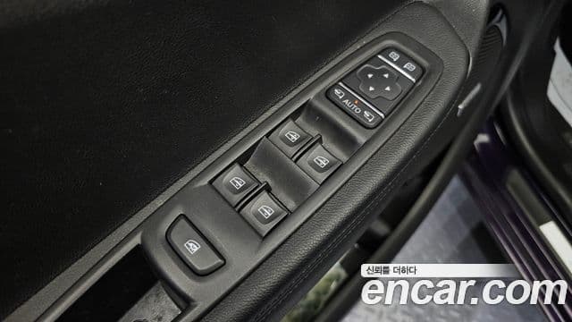 Renault Korea(Samsung) 조에 intense, 2021 13