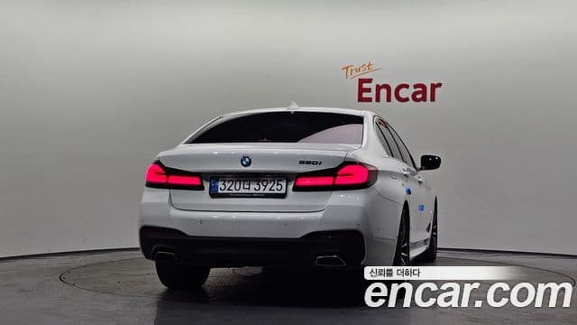 BMW 5시리즈 (G30) 520i M Sport, 2022 4