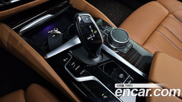 BMW 5시리즈 (G30) 520i M Sport, 2022 9