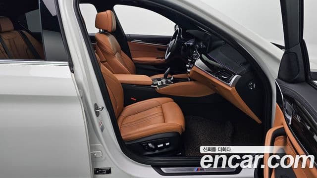 BMW 5시리즈 (G30) 520i M Sport, 2022 11