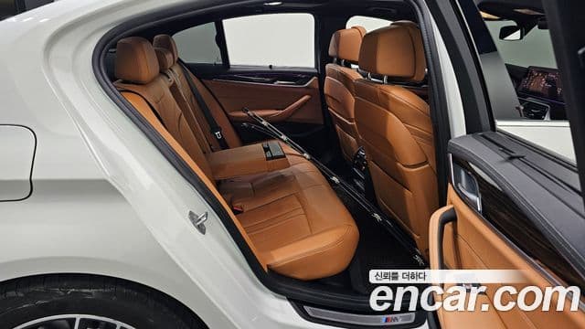 BMW 5시리즈 (G30) 520i M Sport, 2022 12