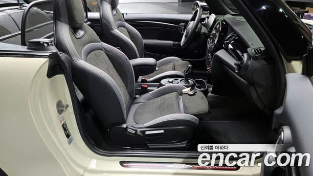 Mini Cooper S кабриолет 3세대, 2022 11