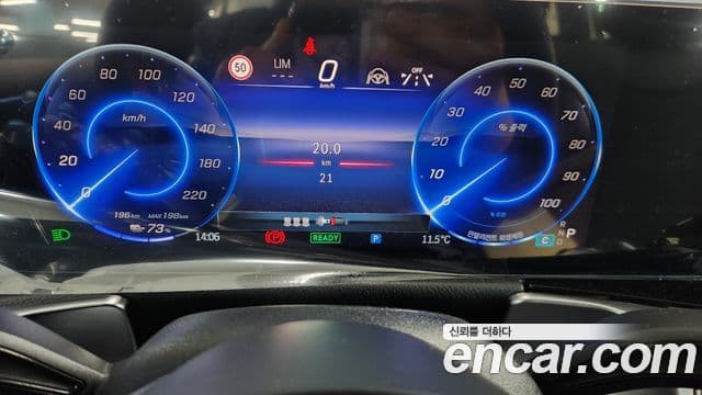 Mercedes-Benz EQB X243 AMG Line, 2026 8