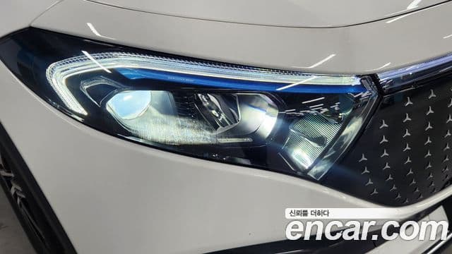 Mercedes-Benz EQB X243 AMG Line, 2026 18