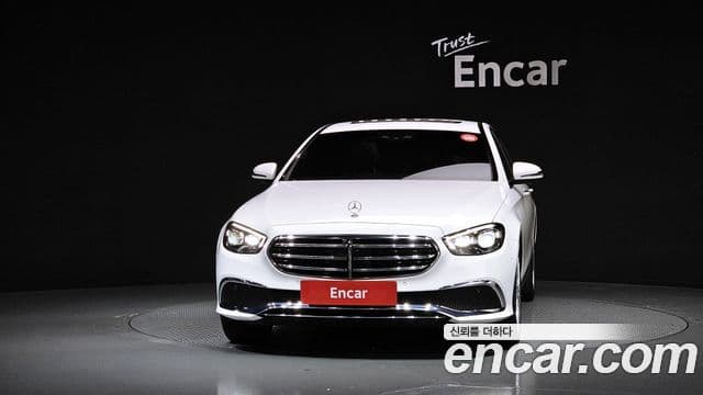 Mercedes-Benz E-класс W213 Exclusive, 2022 3