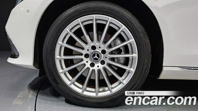 Mercedes-Benz E-класс W213 Exclusive, 2022 все фото