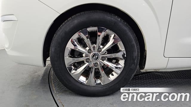 KG모빌리티(SsangYong) Korando 투리스모 4WD RX 9인승, 2016 все фото