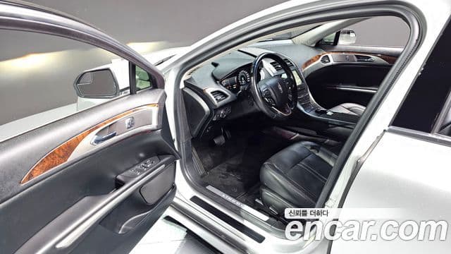 Lincoln New MKZ 2세대, 2015 11