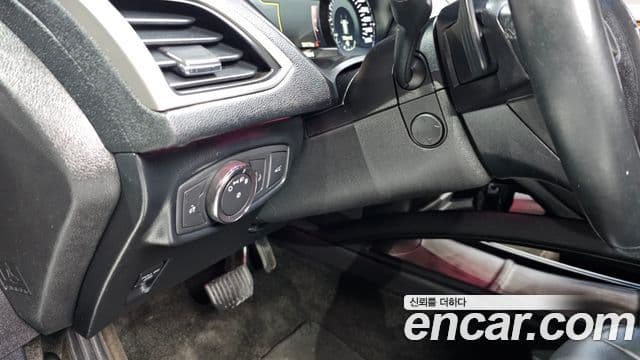 Lincoln New MKZ 2세대, 2015 17