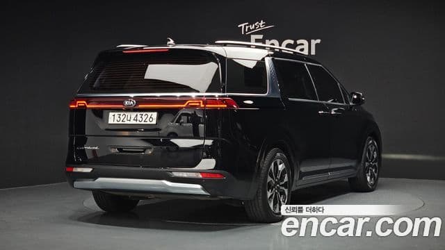 Kia Carnival 4세대 Signature, 2021 2