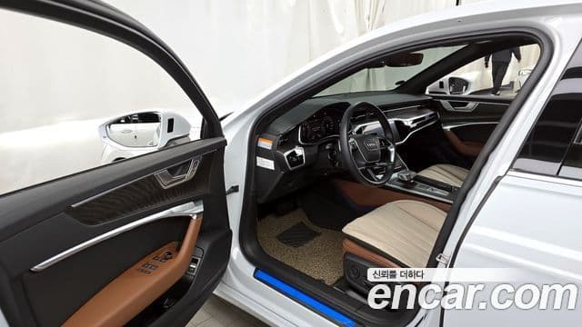 Audi A6 (C8) Premium, 2023 10