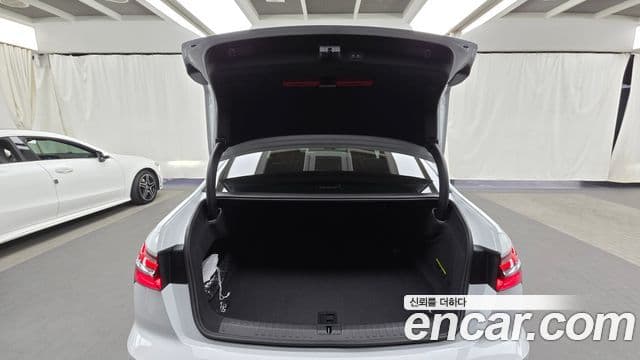 Audi A6 (C8) Premium, 2023 20