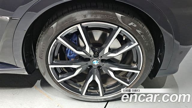 BMW X7 (G07) xDrive 40i M Sport 6인승, 2021 все фото