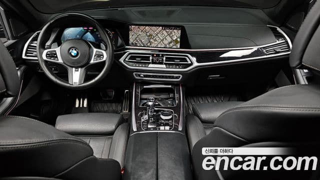BMW X7 (G07) xDrive 40i M Sport 6인승, 2021 7