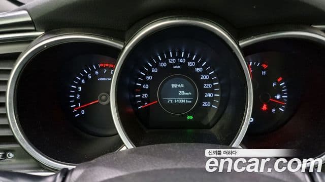 Kia The / новый New K5 LPI Deluxe, 2015 8