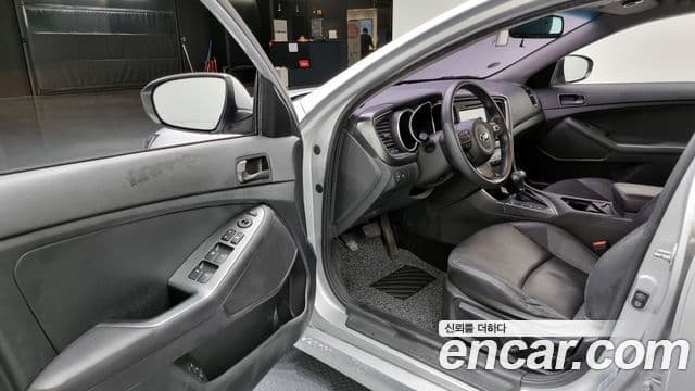 Kia The / новый New K5 LPI Deluxe, 2015 10