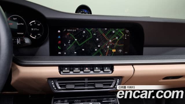 Porsche 911 (992) Carrera 4S кабриолет, 2024 15