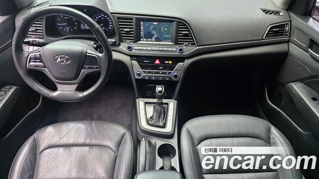 Hyundai Avante AD 1.6 GDI Smart, 2016 7