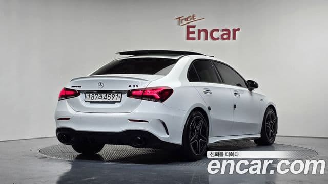 Mercedes-Benz A-класс W177 AMG A35 4MATIC седан, 2023 2