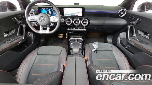 Mercedes-Benz A-класс W177 AMG A35 4MATIC седан, 2023 7