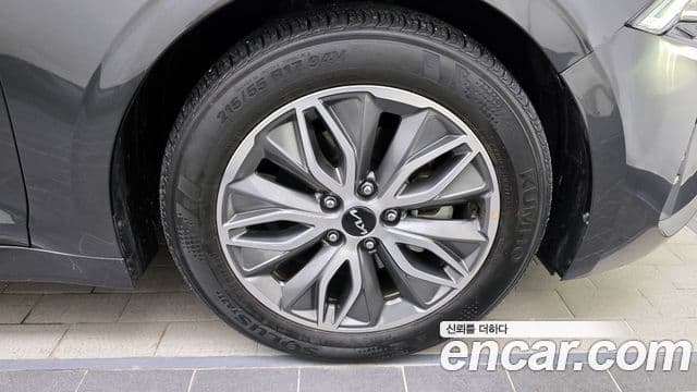 Kia K5 гибрид 3세대 Noblesse, 2022 все фото