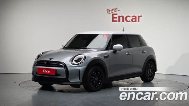 Mini Cooper 3세대, 2024 1