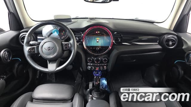 Mini Cooper 3세대, 2024 7