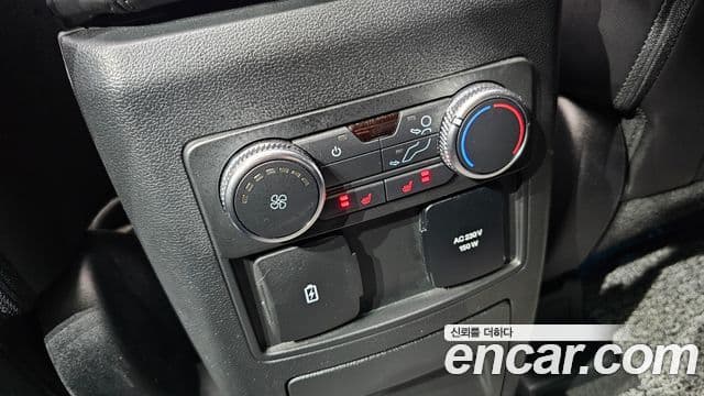 Ford Explorer 6세대 3.0 Platinum 4WD, 2022 15