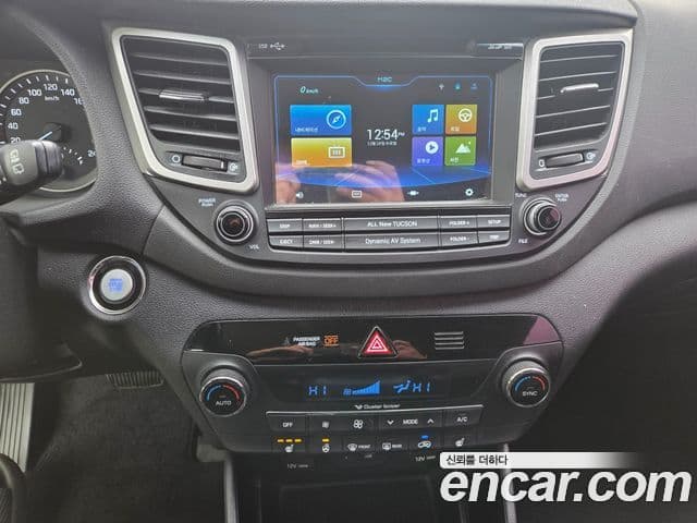 Hyundai All New Tucson Modern fever, 2017 17