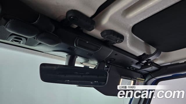 Jeep Wrangler (JL) 2.0 Overland 4도어 4xe, 2022 19