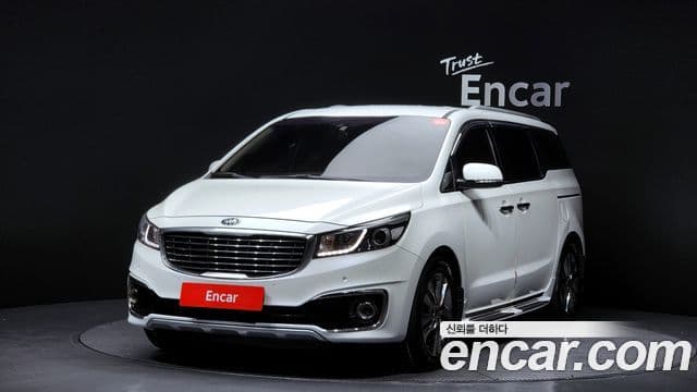 Kia All New Carnival Prestige, 2015 1
