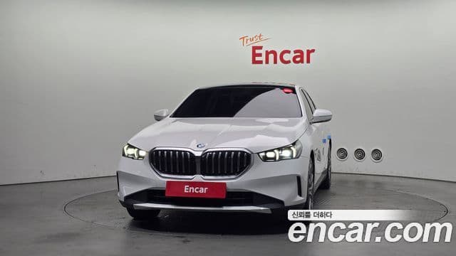 BMW 5시리즈 (G60), 2024 3