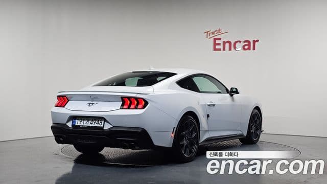 Ford Mustang 7세대 2.3 EcoBoost Premium купе, 2024 2