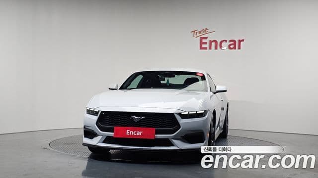 Ford Mustang 7세대 2.3 EcoBoost Premium купе, 2024 3