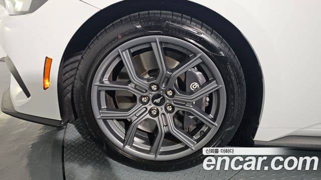 Ford Mustang 7세대 2.3 EcoBoost Premium купе, 2024 все фото