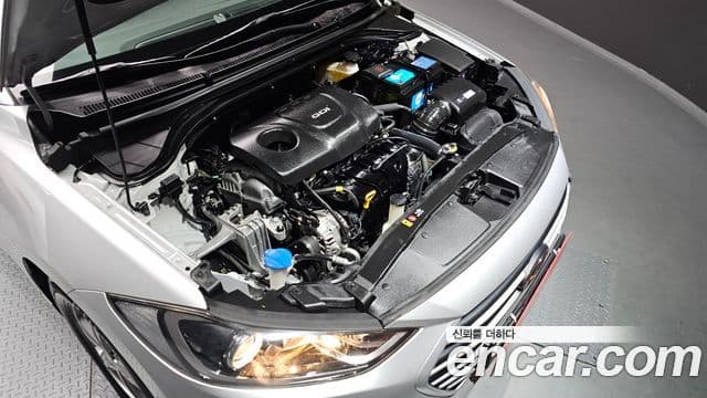 Hyundai Avante AD 1.6 GDI Smart, 2016 6