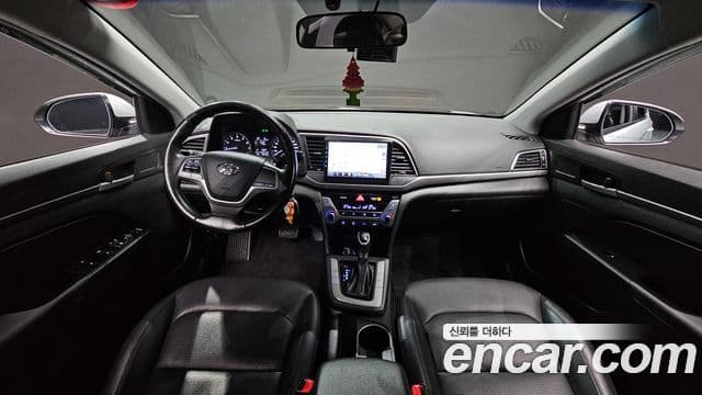 Hyundai Avante AD 1.6 GDI Smart, 2016 7