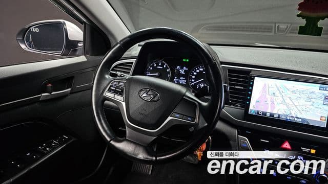 Hyundai Avante AD 1.6 GDI Smart, 2016 13