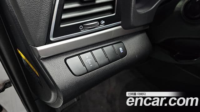 Hyundai Avante AD 1.6 GDI Smart, 2016 16