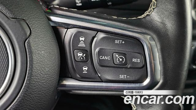 Jeep Wrangler (JL) 2.0 Overland 4도어, 2019 15