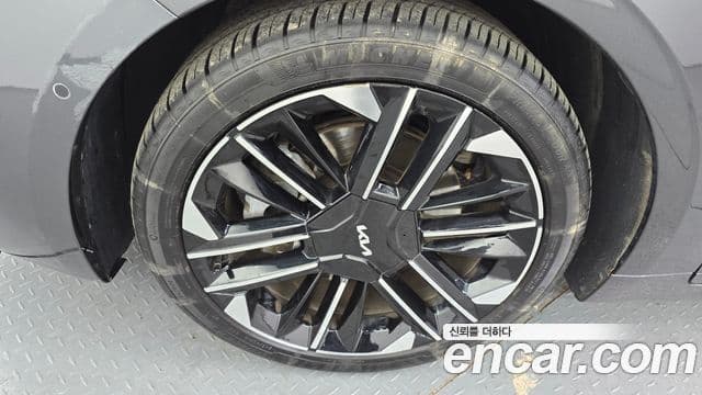 Kia The / новый New K8 Signature, 2025 все фото