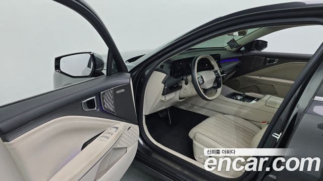 Kia The / новый New K8 Signature, 2025 10