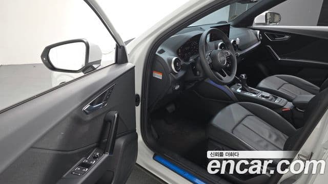 Audi Q2 Premium, 2023 11