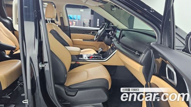 Kia Carnival 4세대 Prestige, 2023 11