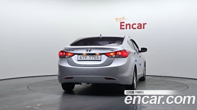 Hyundai Avante MD M16 GDI Smart, 2013 4