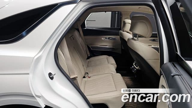 Genesis GV70, 2022 11