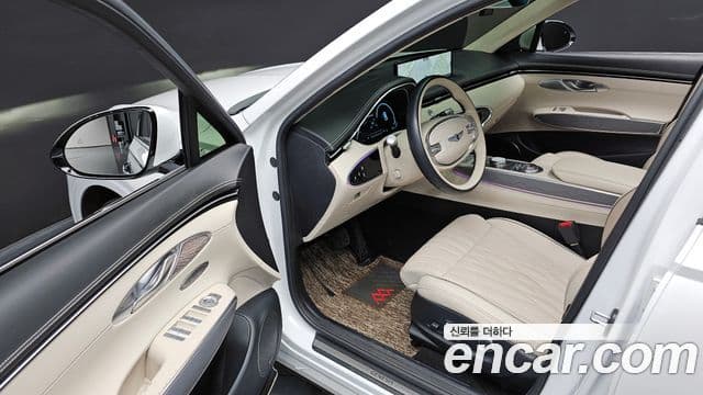 Genesis GV70, 2022 12